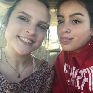 Meet your Posher, Hailie